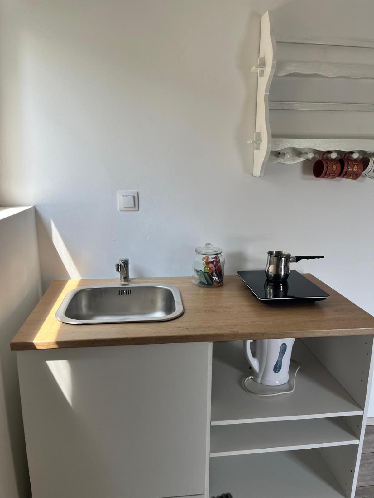 Family & Friends Apartments - Mreznica Дуга Реса Екстериор снимка